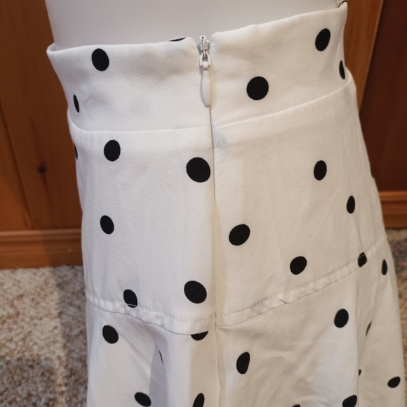 Size Xs forever 21 Crop top an shorts - Picture 6 of 13